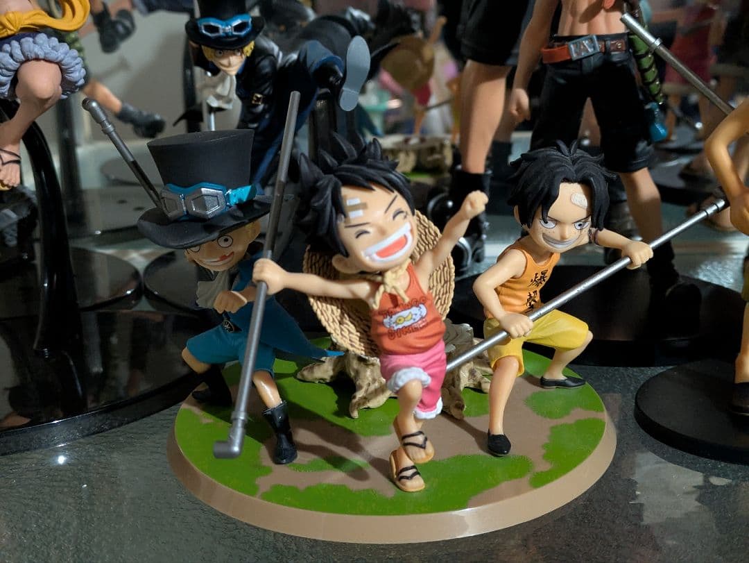 【美品】最強の3兄弟 豪華25体セットワンピース ルフィ エース サボ 箱無し