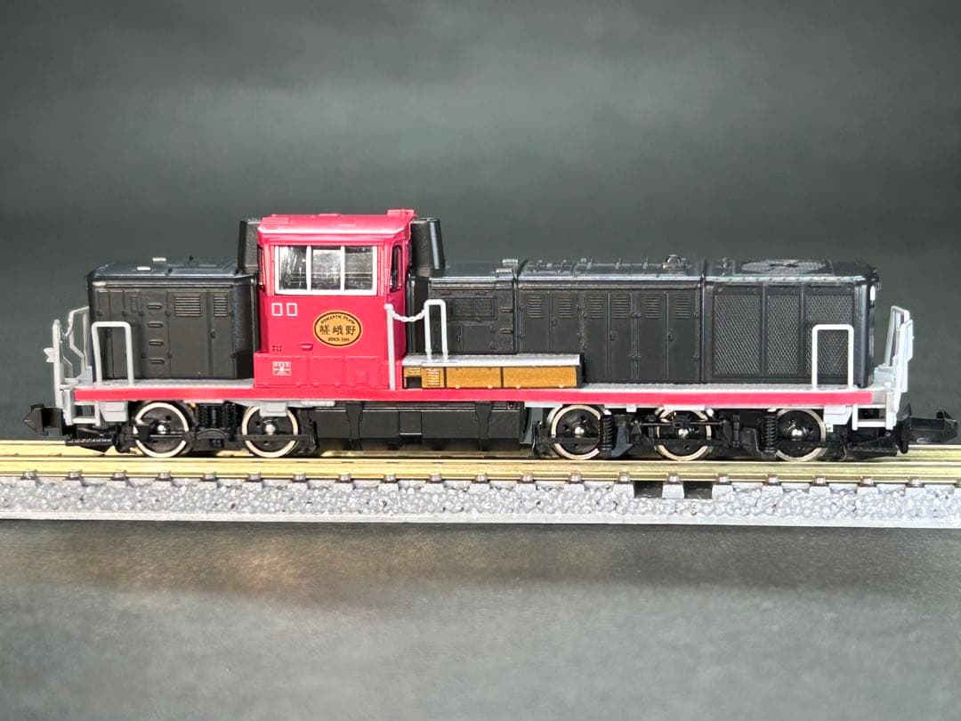 DE10 嵯峨野観光鉄道　TOMIX