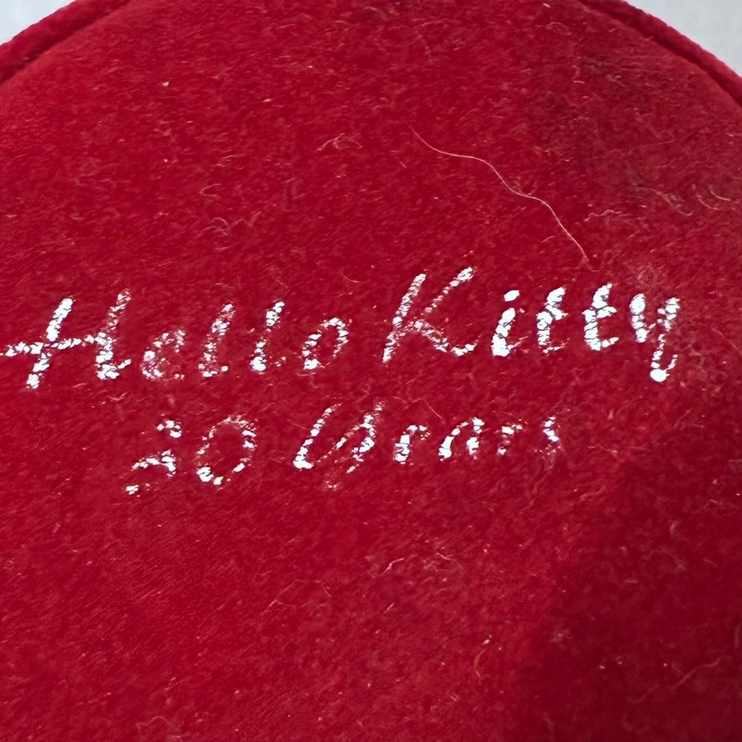 ハローキティー　30周年　スワロフスキー