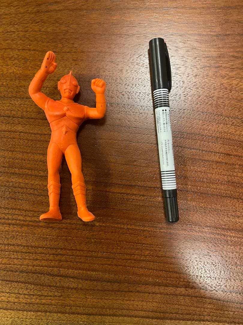 ウルトラマンゴム人形