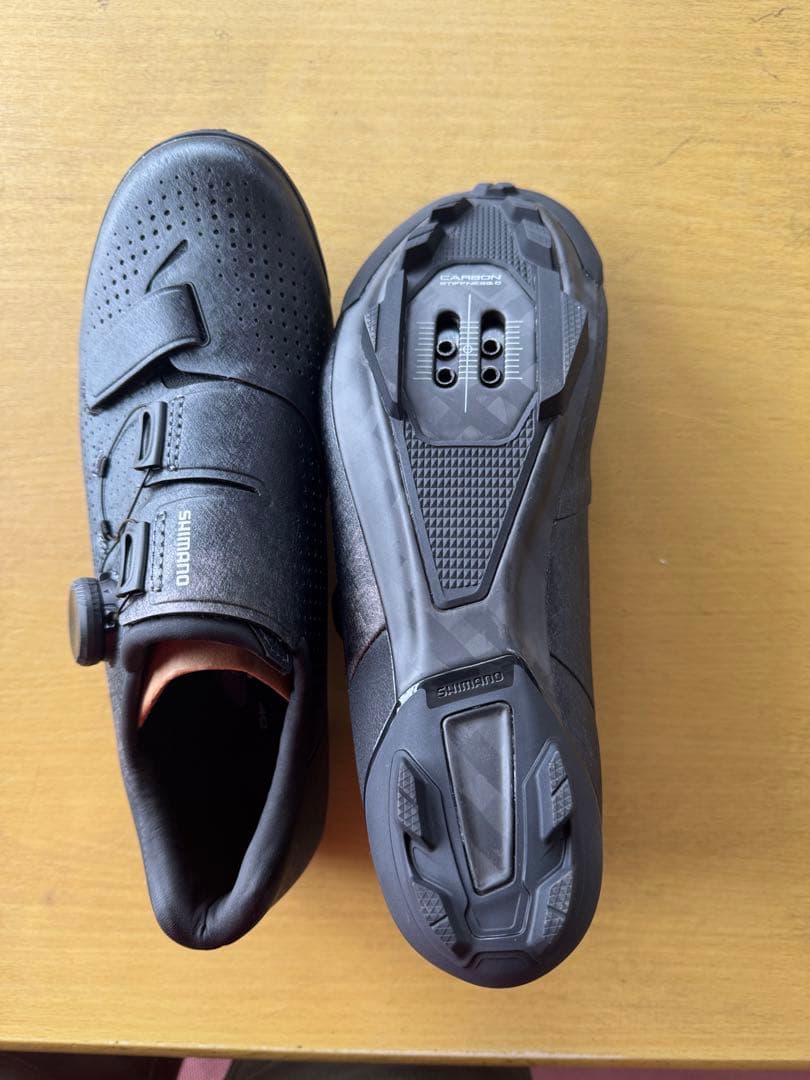 シマノ　シューズ　RX8 ブラック