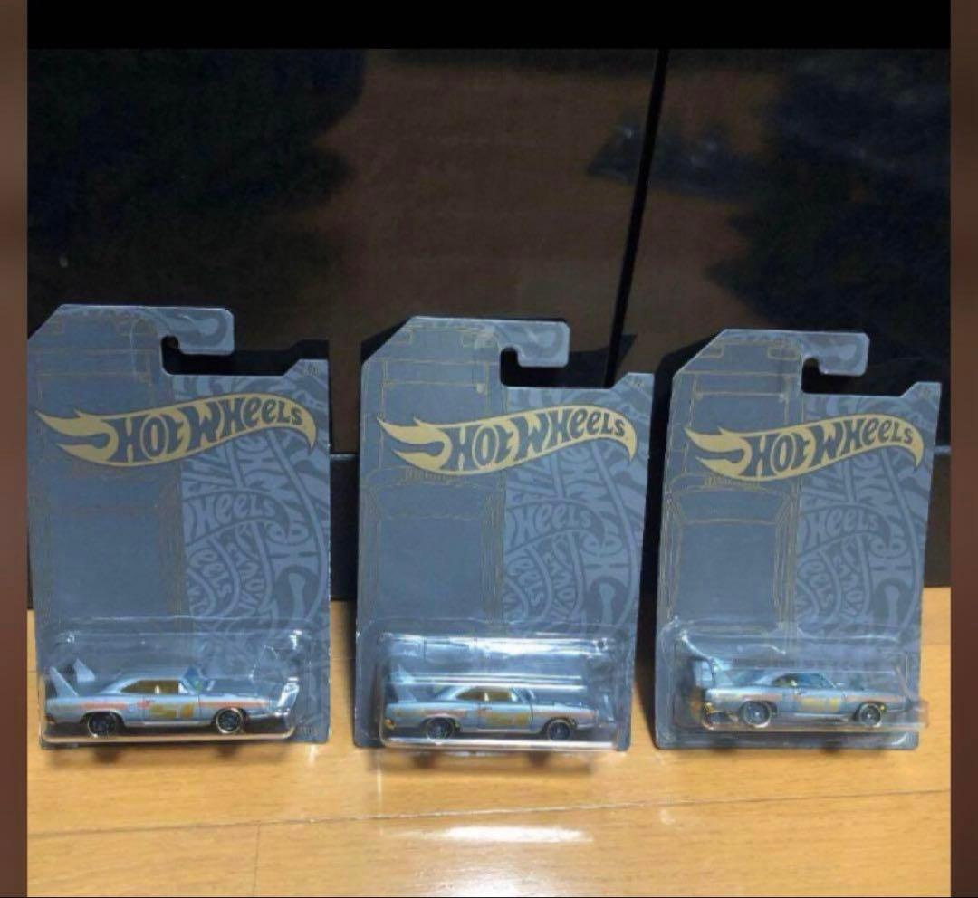 ホットウィール ローソン 51周年 6台×3セット＋1台 計19台 ダットサン