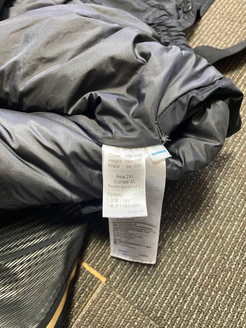 シマノ　リミテッドプロ　RB-111U ゴアテックス　ウォームレインスーツ