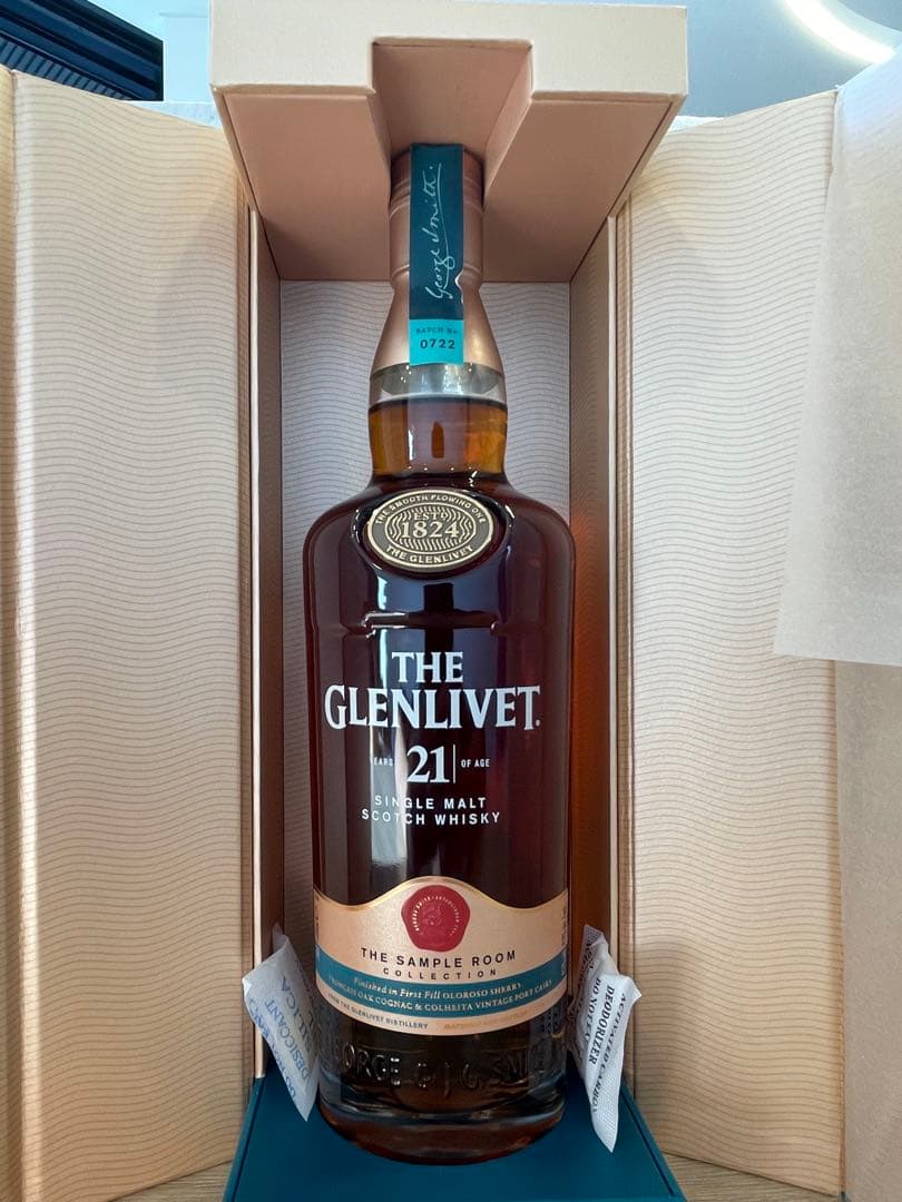 THE GLENLIVET 21年 シングルモルトウイスキー 700ml