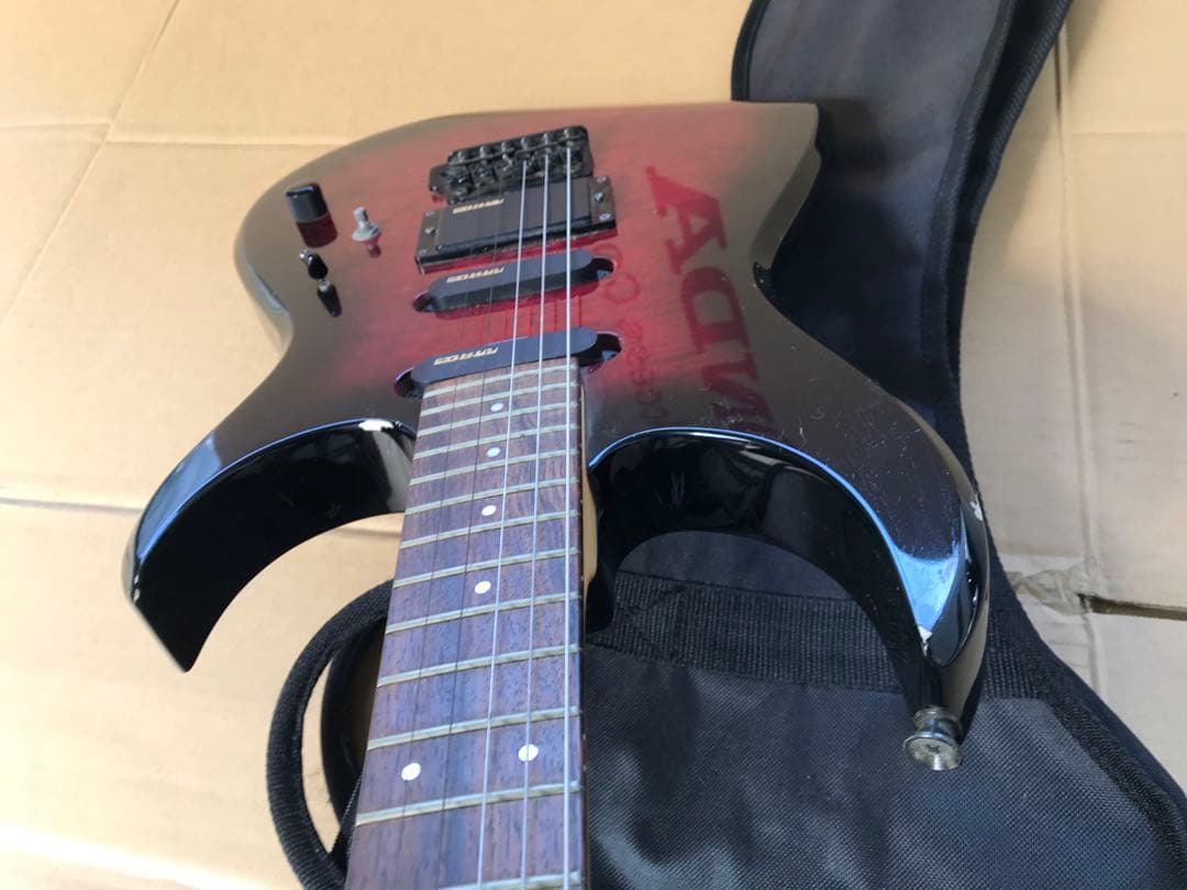 FERNANDESエレキギター (C082)