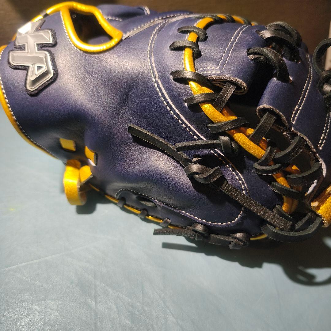 ​【入手困難・展示会限定】ハタケヤマ キャッチャーミット 2023PRO-M08