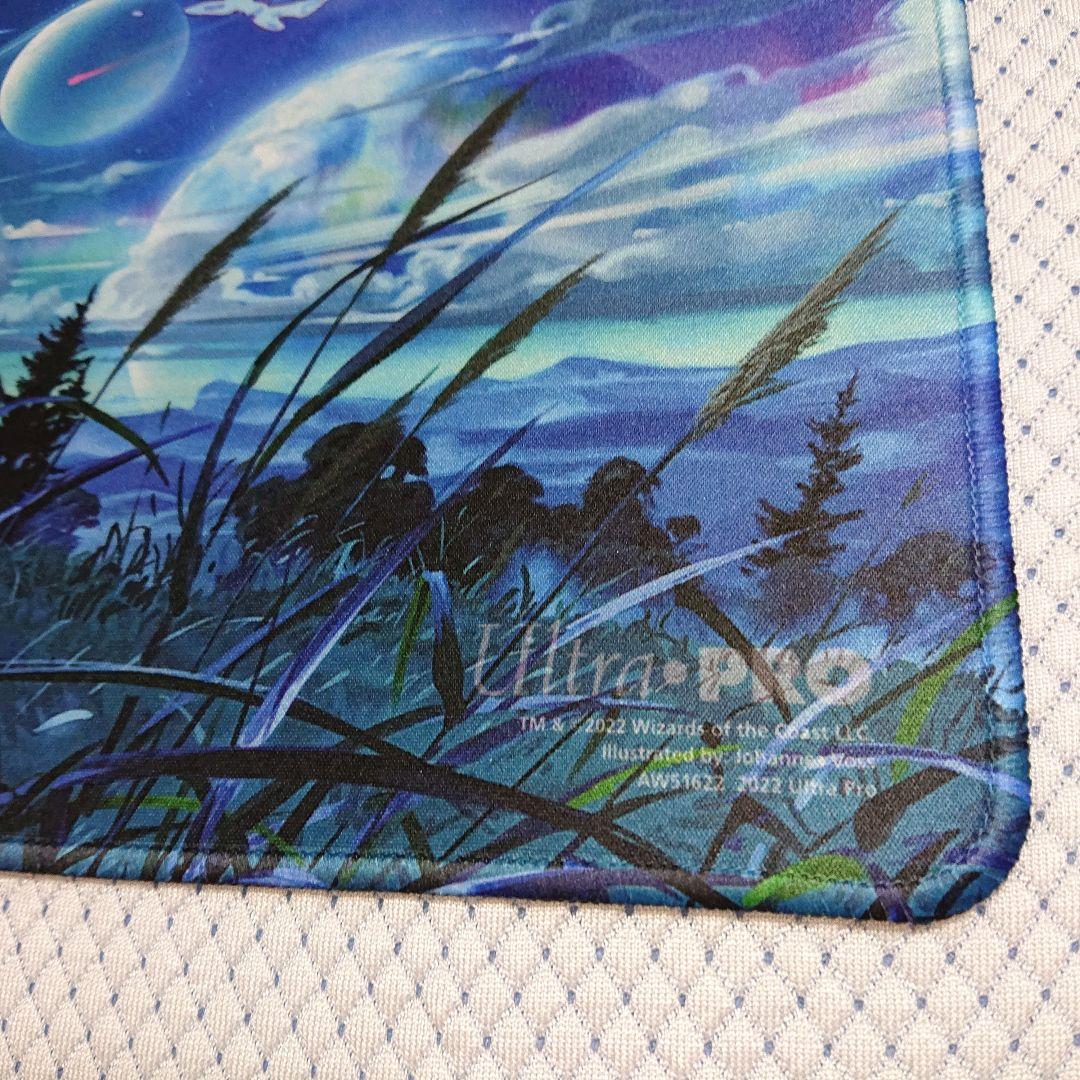 MTG 限定プレイマット 霊体の先達/Karmic Guide