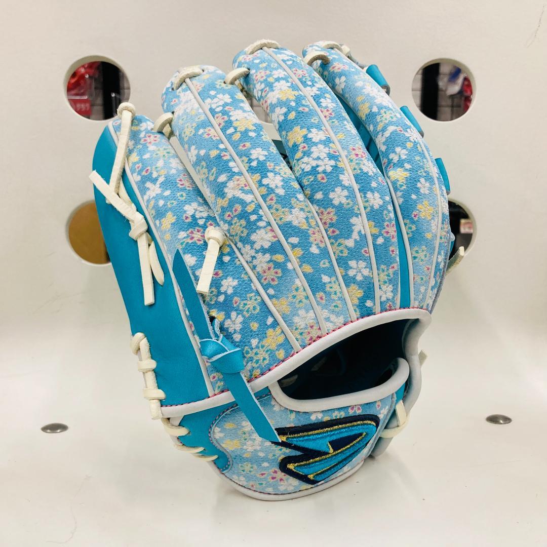 ディークエスト　オリジナルオーダーグラブ　軟式用　内野手用　ちらし水色カラー