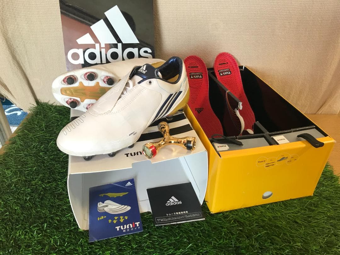 adidasＦ50 TUNIT メッシモデル　24.5cmほぼ未使用