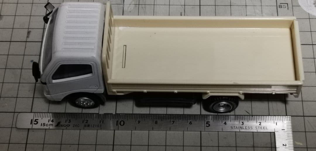 エムテック1/43 日野デュトロ・タダノカーゴクレーン車&トヨタ・ダイナ