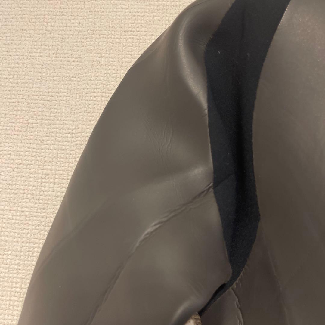 RASH 黒フルジップ タッパー　Lサイズ