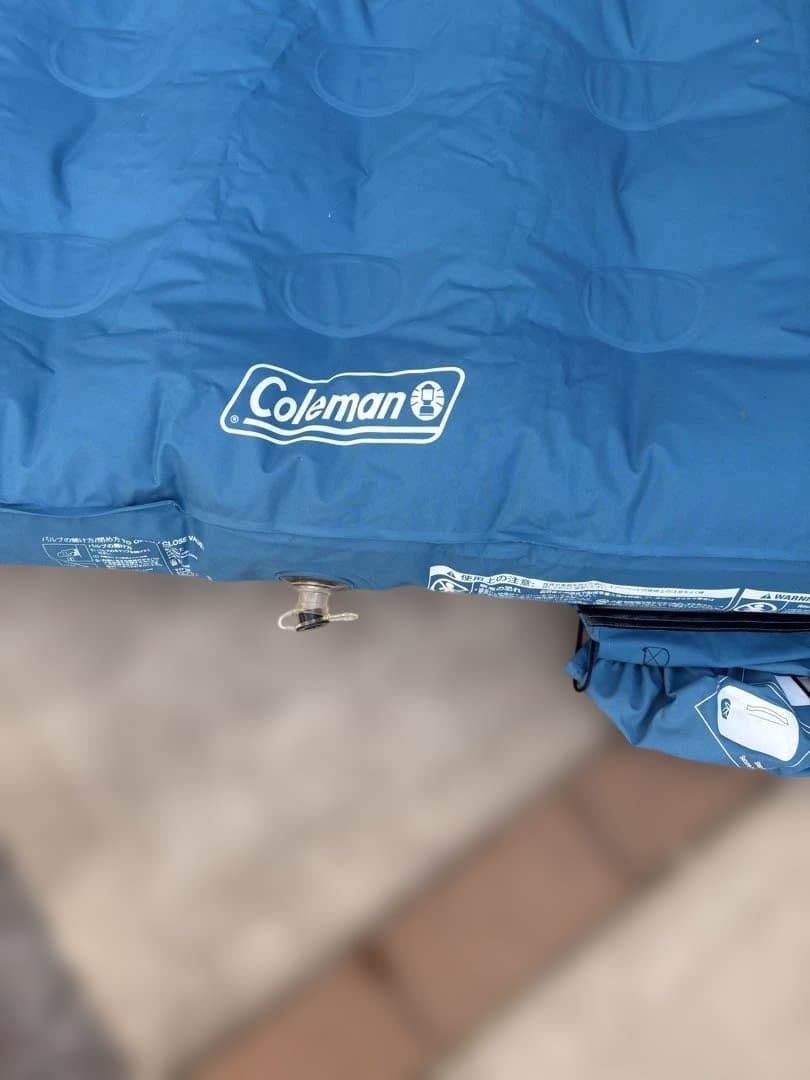 Coleman エアマットとポンプ