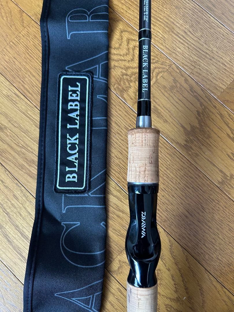 【美品】ダイワ ブラックレーベル PF701MFB(竿袋つき)