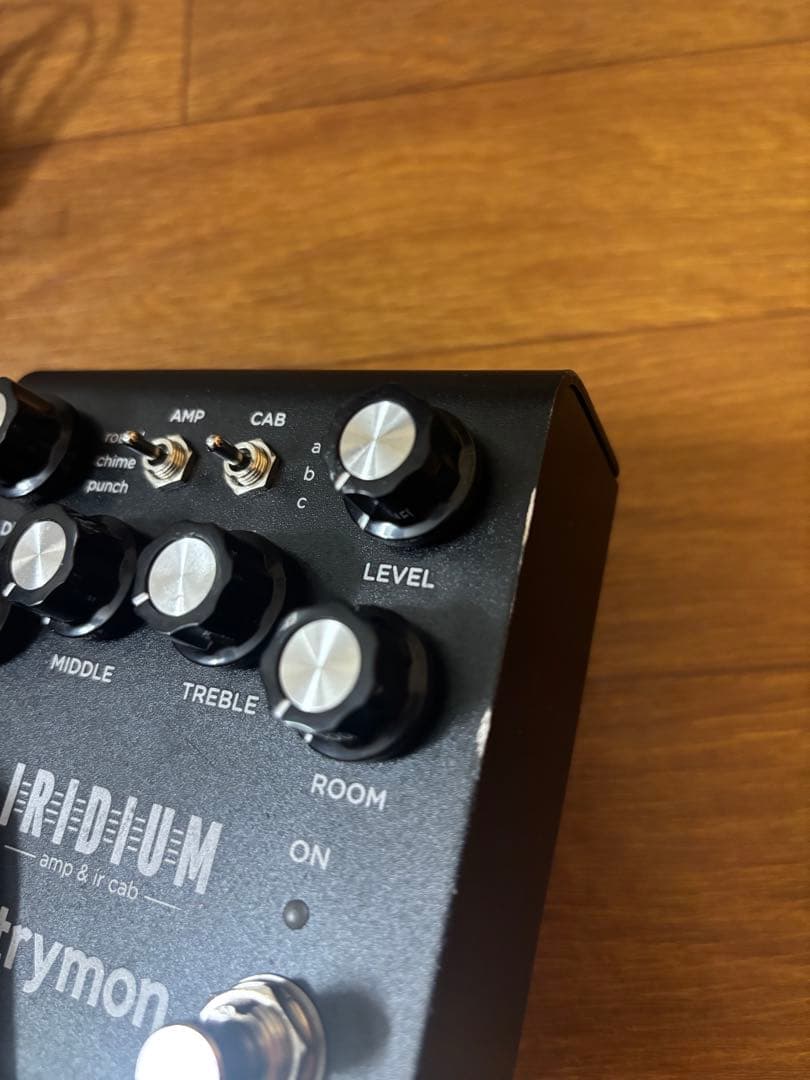 Strymon IRIDIUM アンプ & IR キャビネット