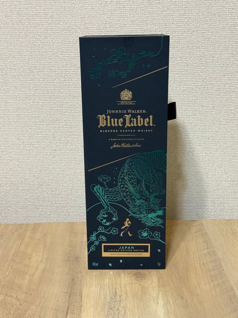 ジョニーウォーカー　ブルーラベル　2020年限定　龍