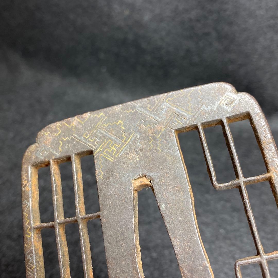 時代刀鍔　金象嵌等　木箱付　320g 東Y7-0220☆2Fトヒチ