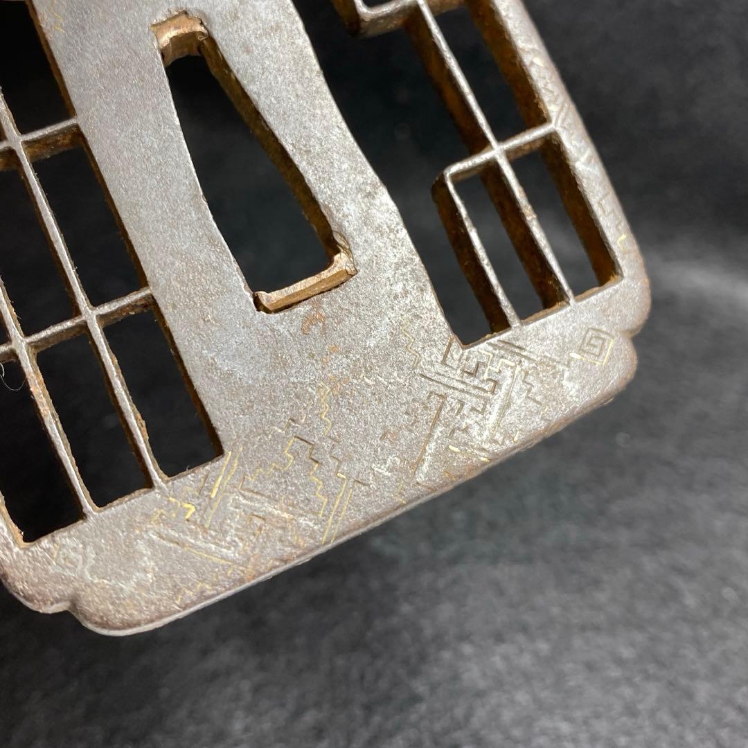 時代刀鍔　金象嵌等　木箱付　320g 東Y7-0220☆2Fトヒチ