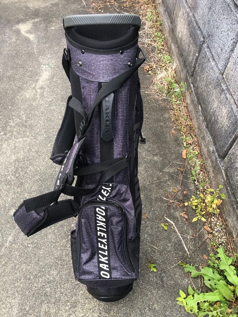オークリー キャディーバッグ スタンド式