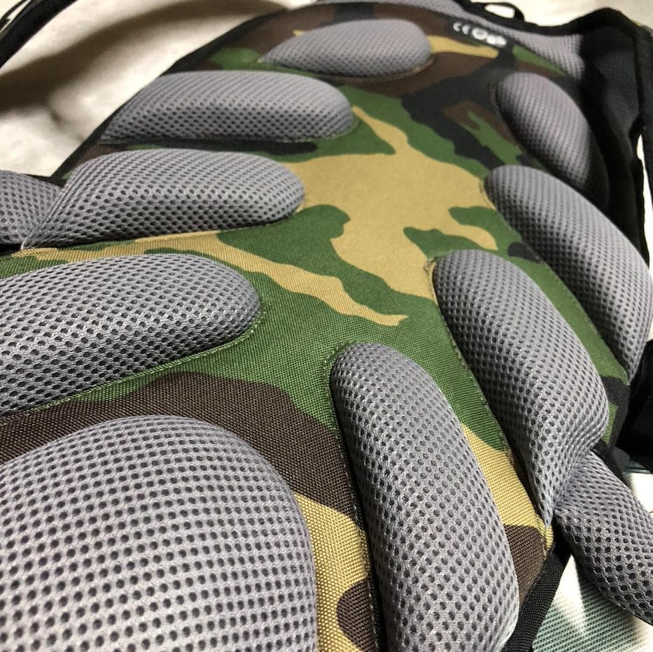 ドイター　deuter　バックプロテクター　バックパック　リュック