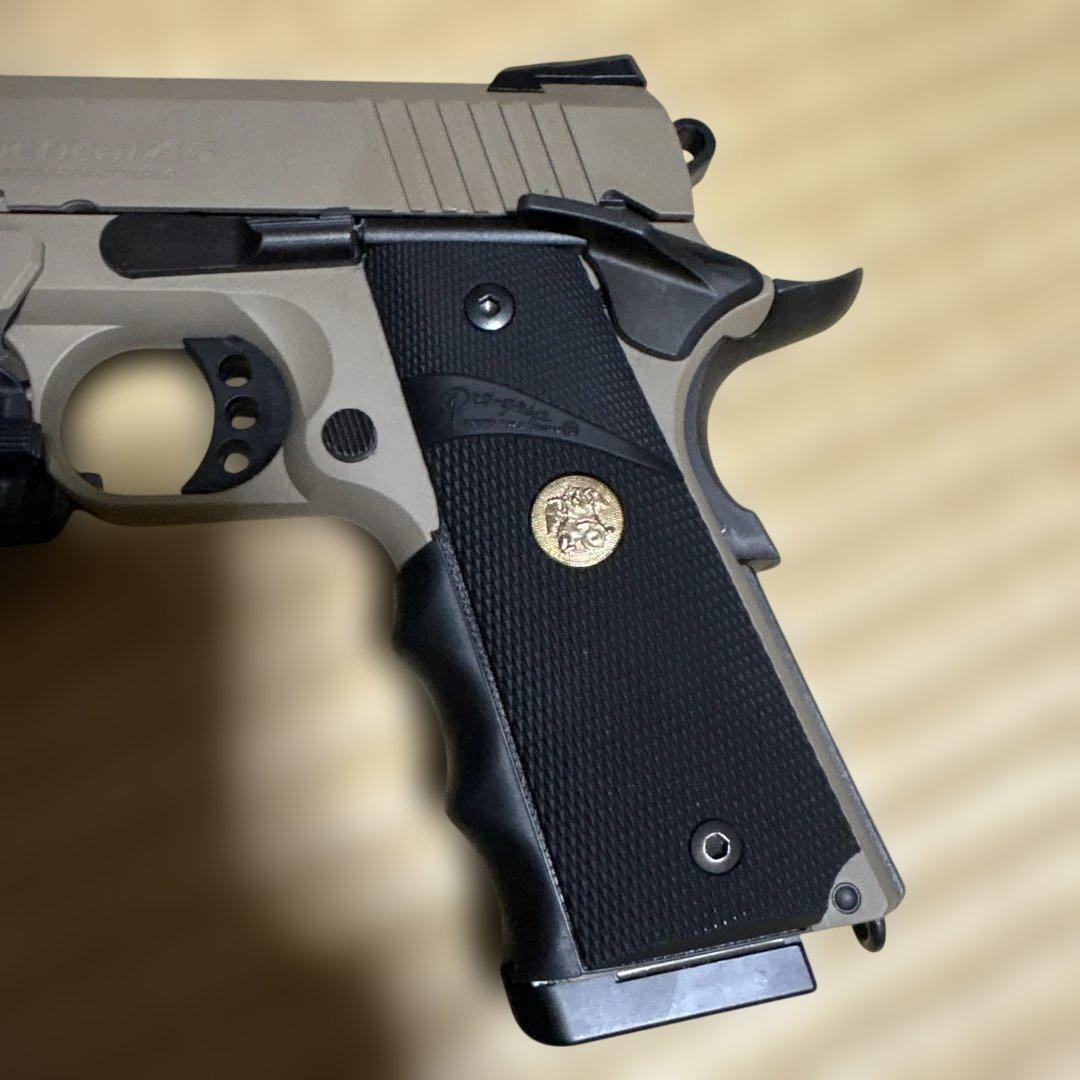 美品 東京マルイ ガスブローバック デザートウォーリア 外装カスタム 付属品多