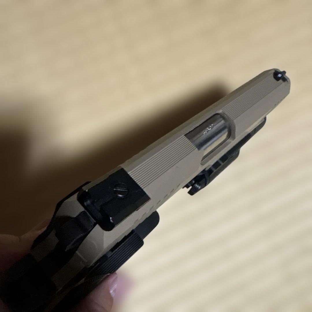 美品 東京マルイ ガスブローバック デザートウォーリア 外装カスタム 付属品多