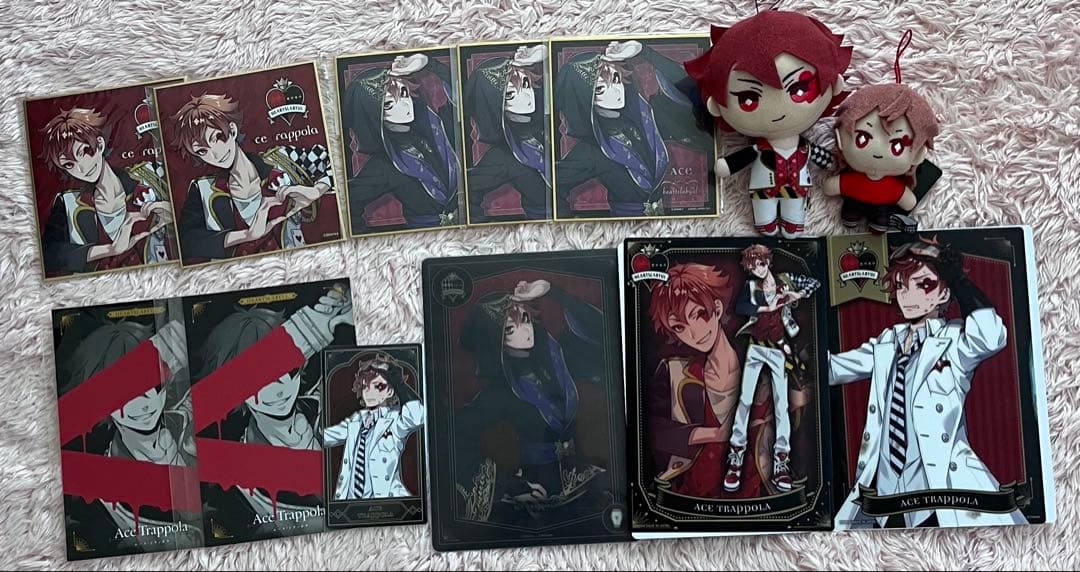 ツイステ エース カード 缶バッジ ぬいぐるみ