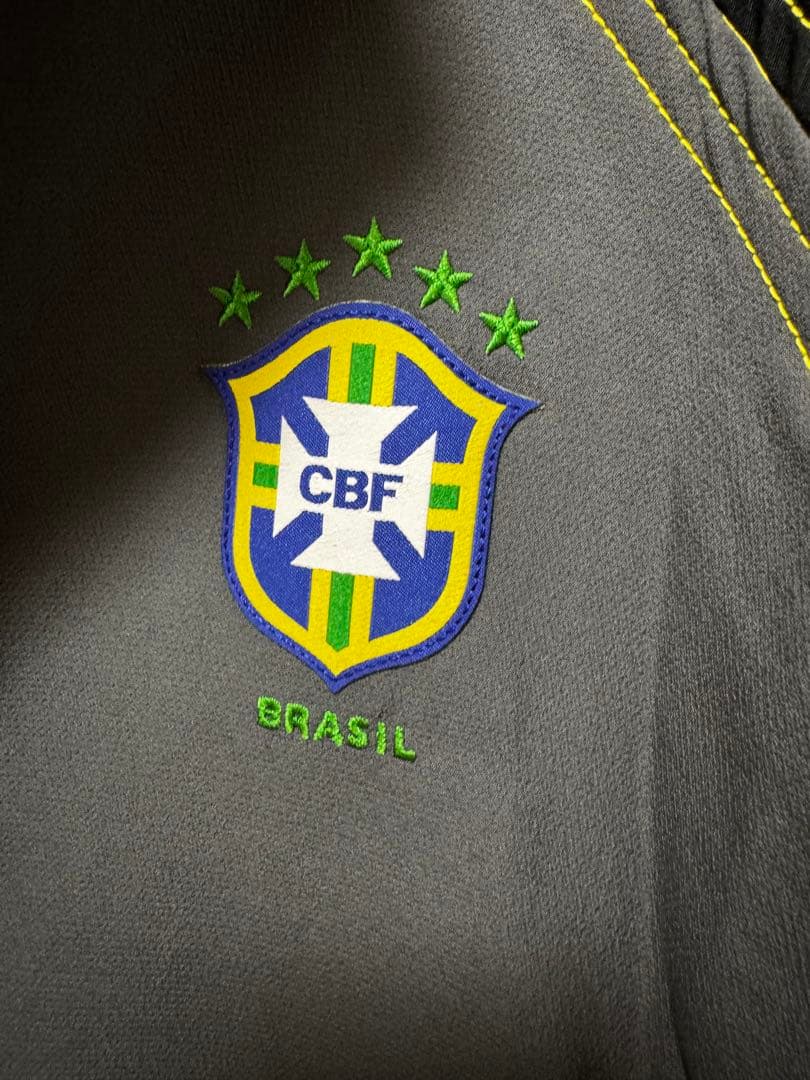 ほぼ新品 NIKE ブラジル代表 トータル90 トラックジャケット