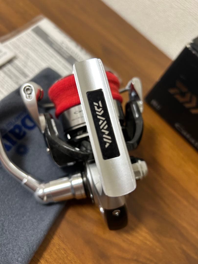 【程度良好】ダイワ 12キャタリナ 4500（ゴメクサスノブ・回転良好）