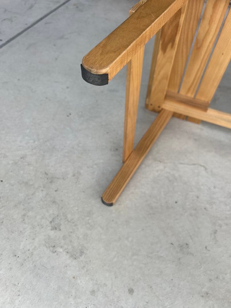 タラスブルバ　アジャスタブルウッドテーブル　IGT 引き取り