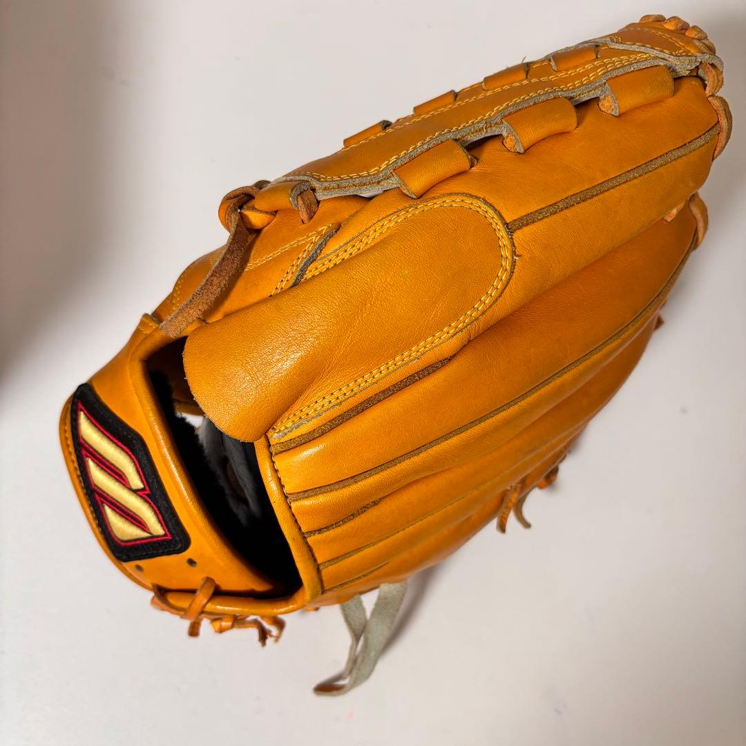 ミズノプロビクトリーステージ硬式グローブ (左利き投手用)