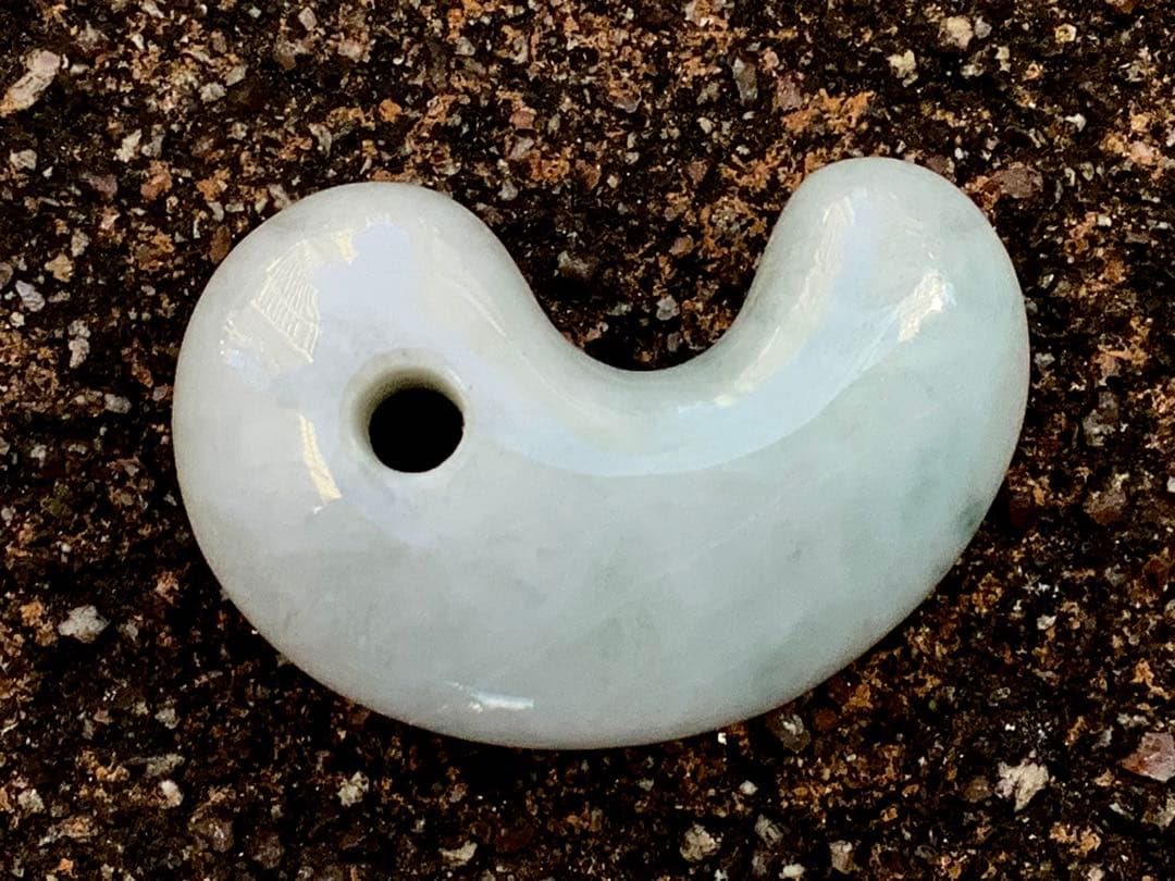 大サービス*糸魚川小滝産翡翠氷肌　アイスジェイド　お値段自信の極上品‼️鑑別書付