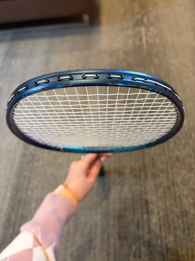 ブラック カーボン製 バドミントンラケット