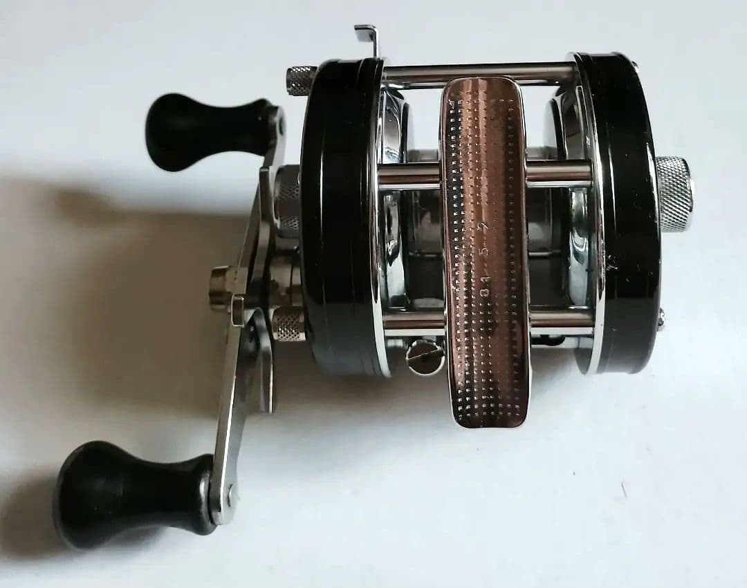 アブ アンバサダー5001C 皮ケース付きABU