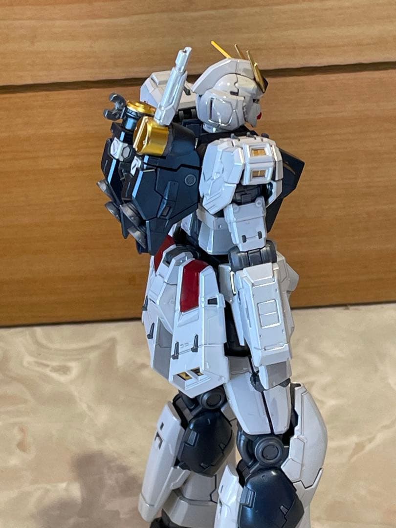 rg νガンダム　チタニウムフィニッシュ　完成品