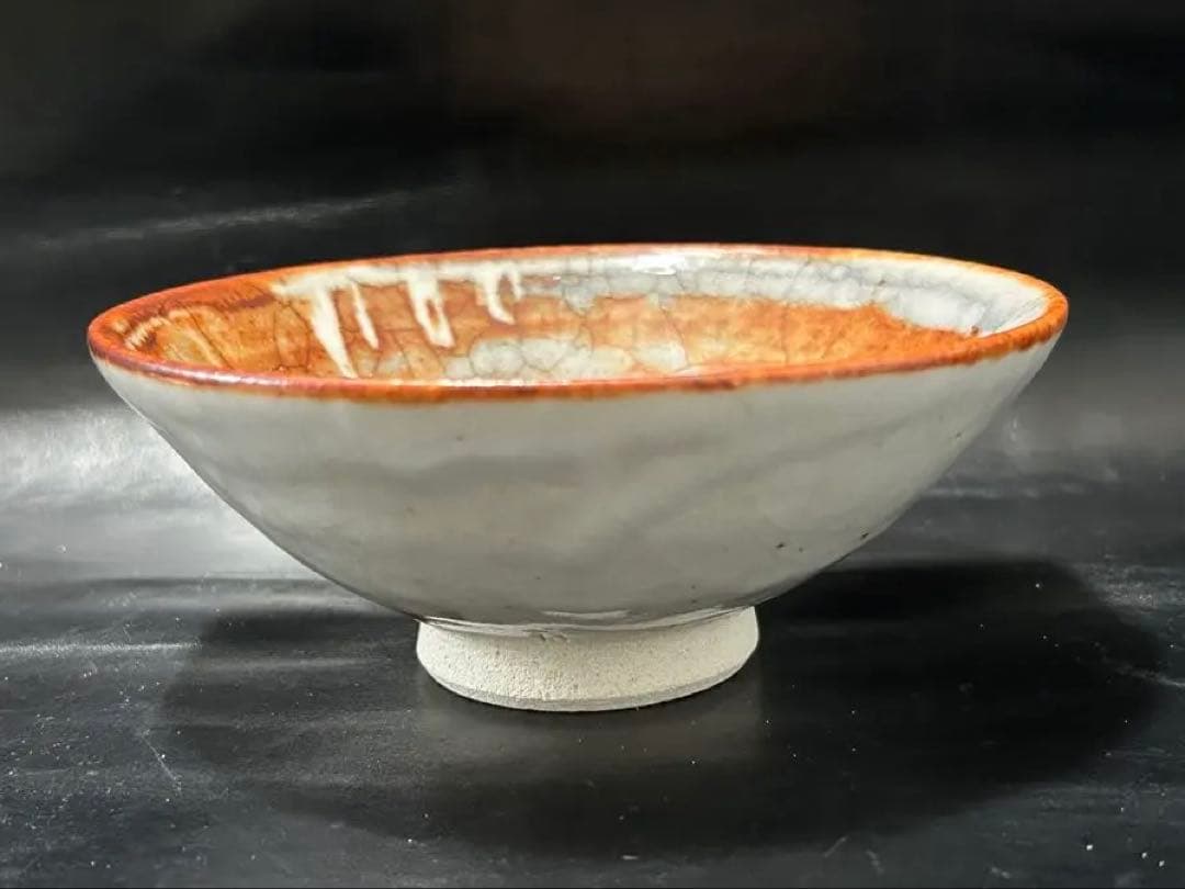 究極の古美術◾️蔵から美しい幻想的な夕陽の陰陽の富士山の抹茶茶碗が出てか来ました。