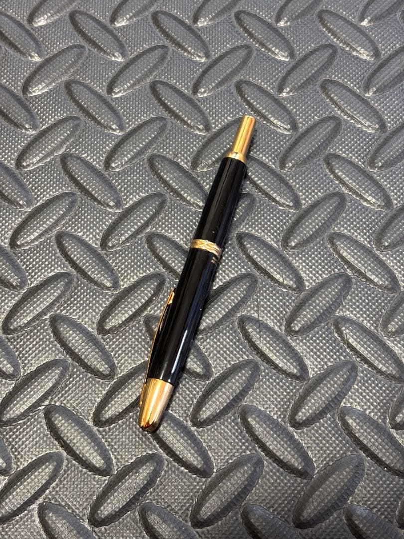 万年筆　PILOT キャップレス