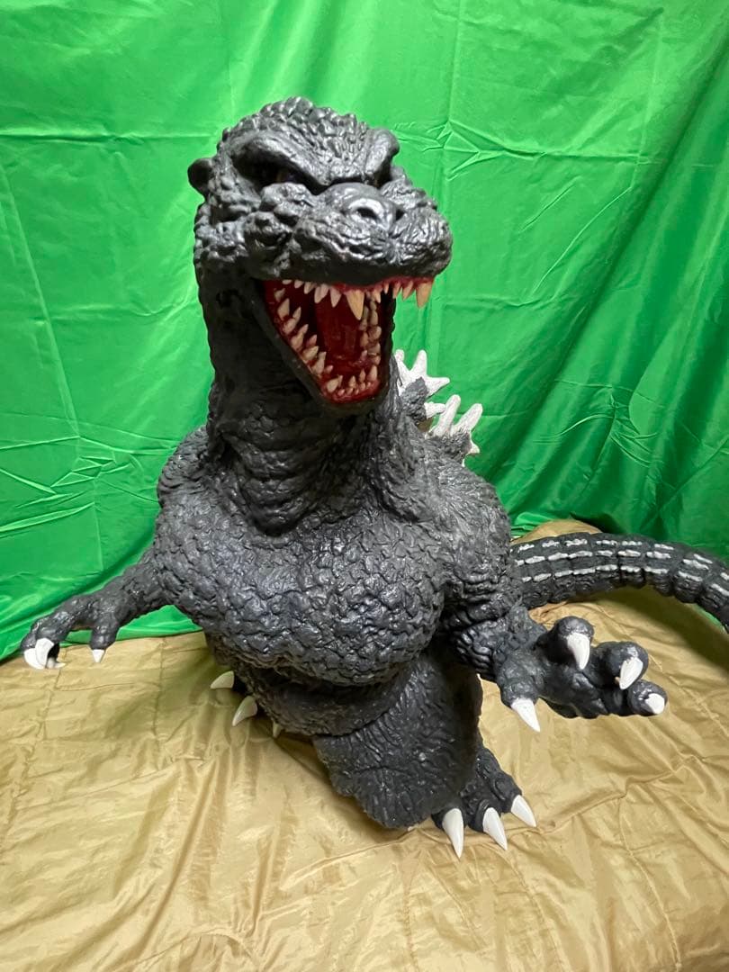 ゴジラ伝説の超特大ソフビキット高さ1m1/80 ゴジラvsビオランテ初版 完成品