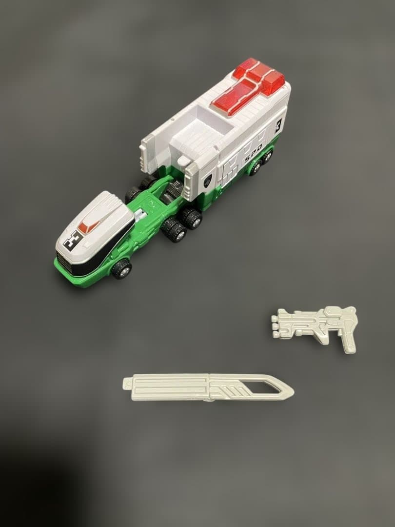 DX特捜合体デカレンジャーロボ　特捜戦隊デカレンジャー