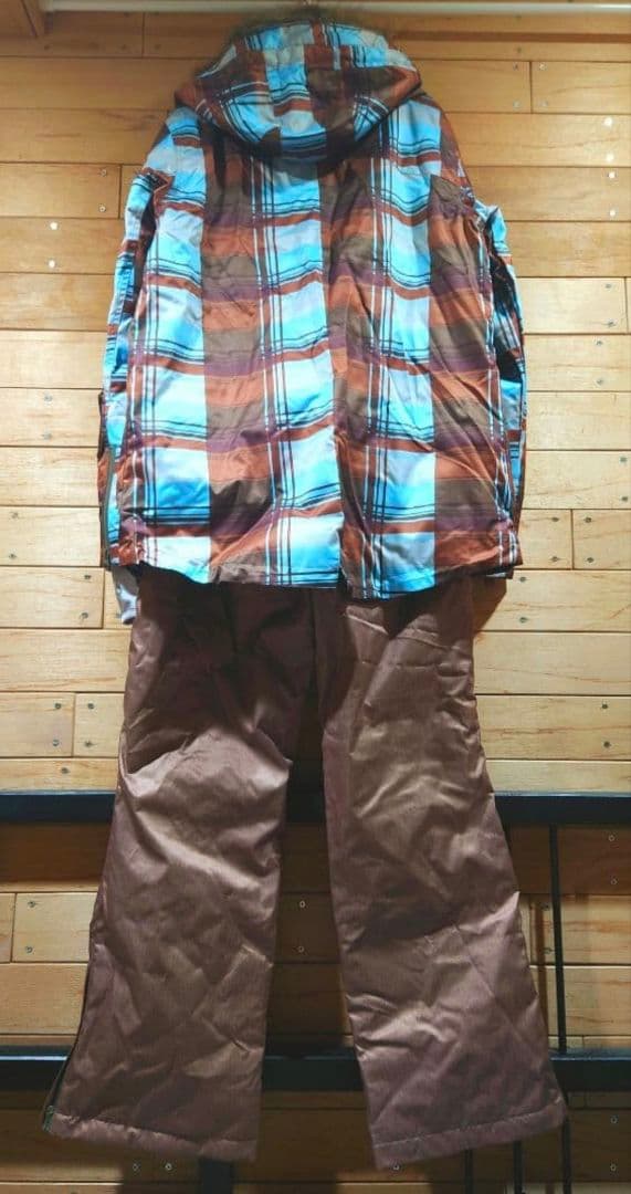 新品スキーウェア(スノボーウェア)SECRET GARDENシークレットガーデン