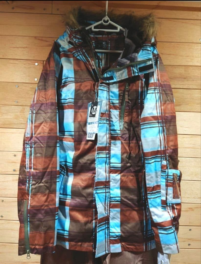 新品スキーウェア(スノボーウェア)SECRET GARDENシークレットガーデン