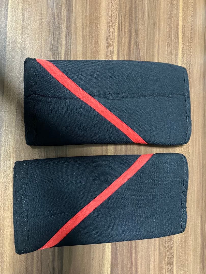 SBD ニースリーブxs 黒/赤