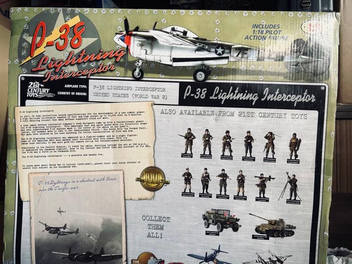 P-38 ライトニング　1/18 ビッグスケール