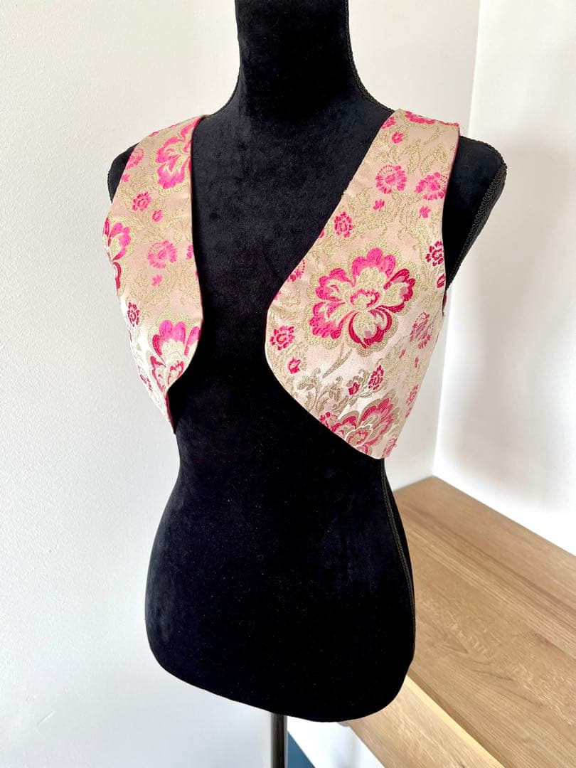 フラメンコ ゴールドxブーゲンビリアブロケード生地　チャレコ スペイン製