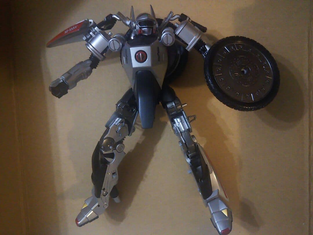 S.H.Figuarts 仮面ライダー555 全フォー厶 オートバジン