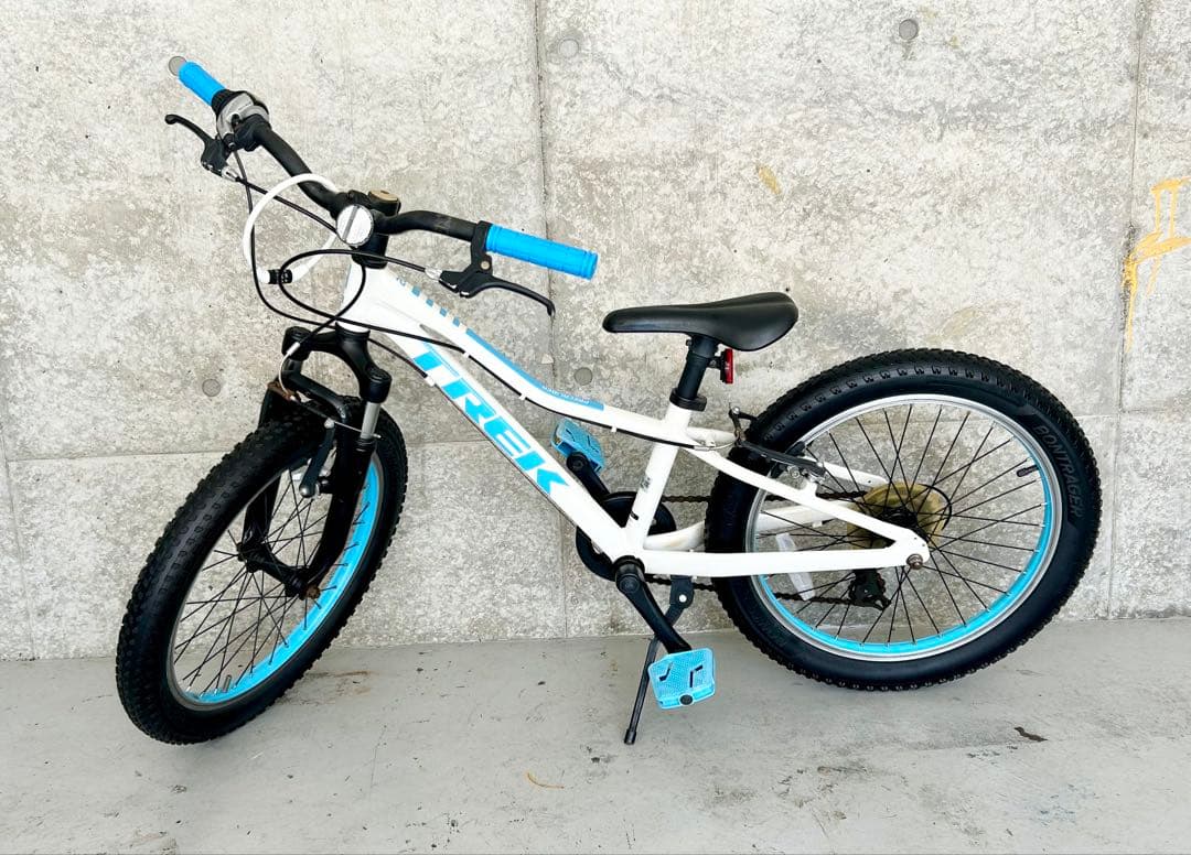 20インチ Precaliber 身長114-132cm ホワイト　水色