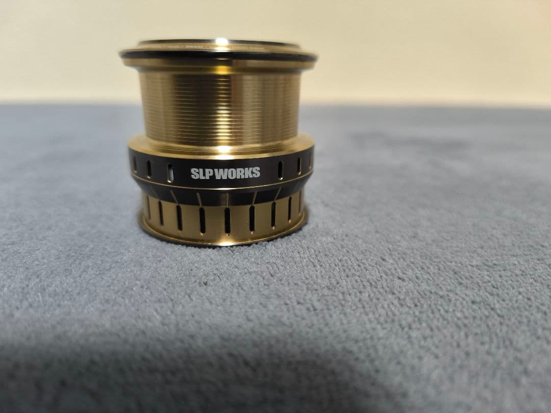 美品　slp works スプール　LT3000S