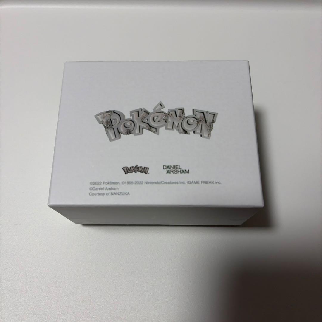 ダニエル・アーシャム　ポケモン　キーチャーム　ミュウ