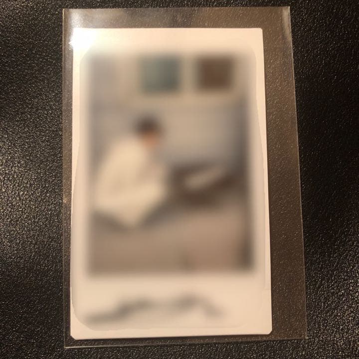 ATEEZ ウヨン ポラロイド