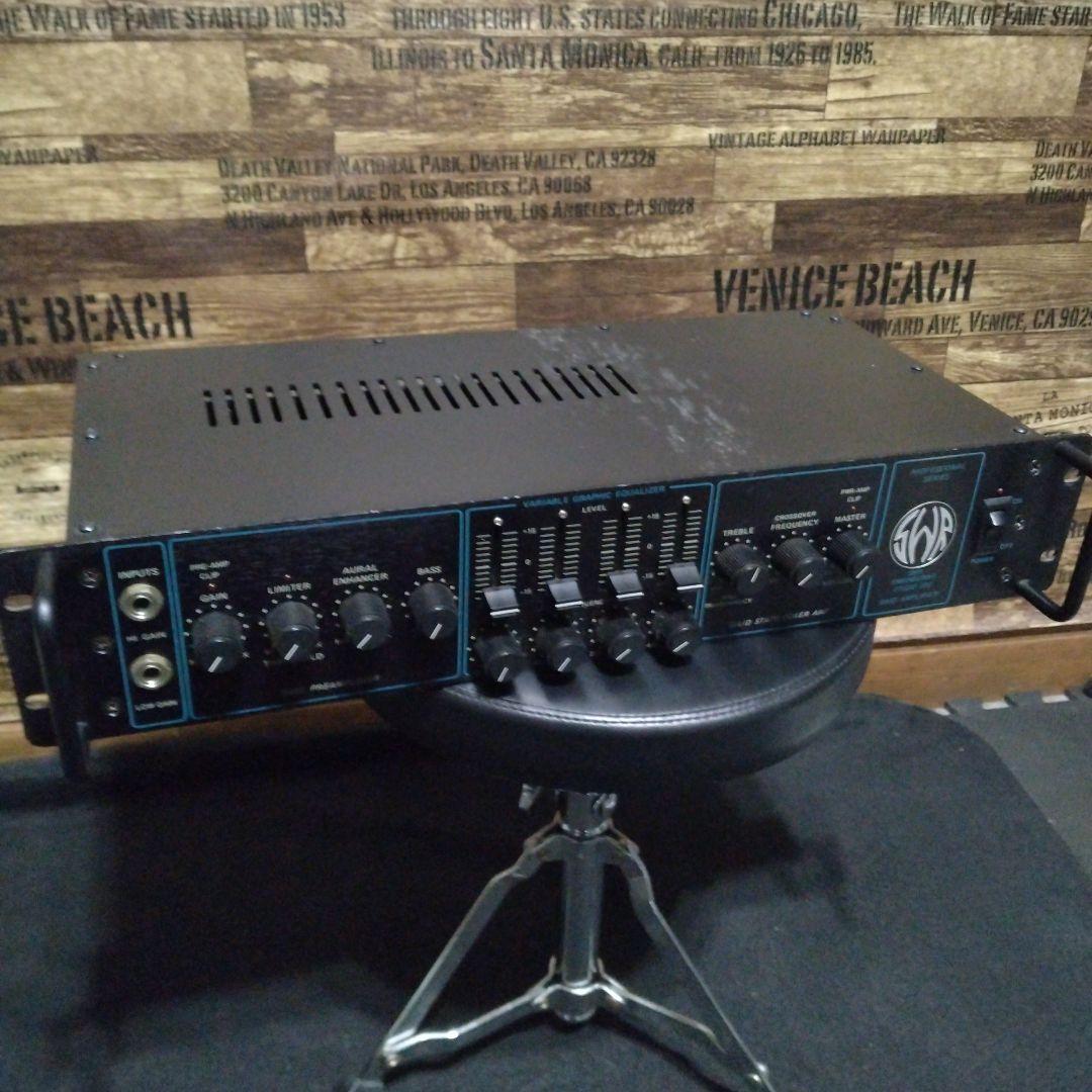 SWR STUDIO 220　ベースアンプヘッド