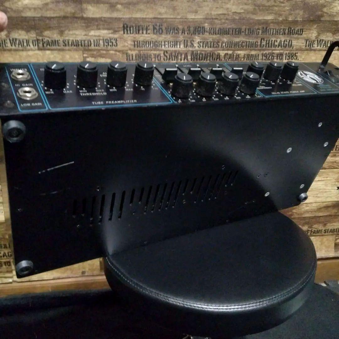 SWR STUDIO 220　ベースアンプヘッド